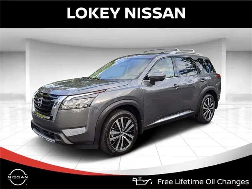2025 Nissan Pathfinder Platinum photo 1