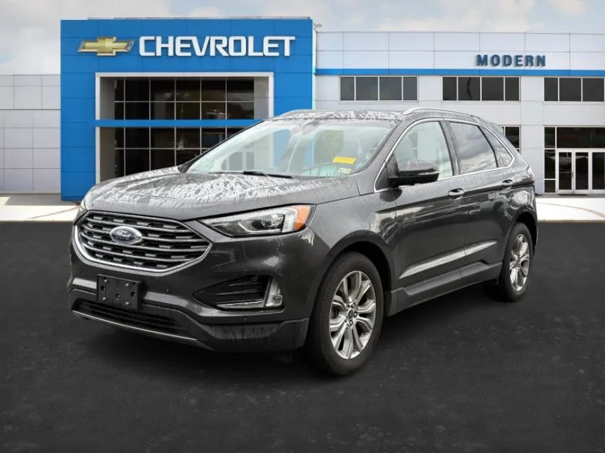 2020 Ford Edge Titanium photo 1