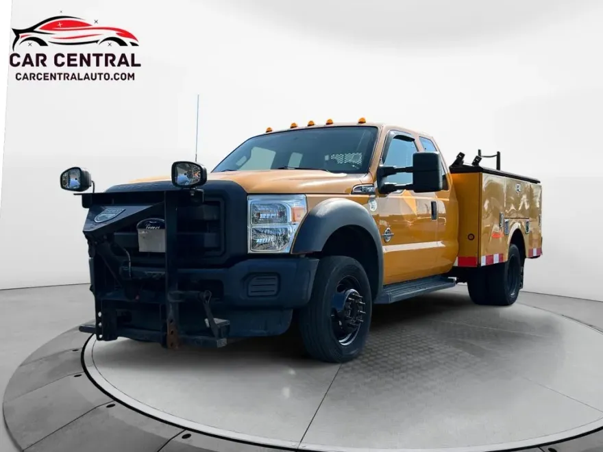 2016 Ford F-550 photo 1