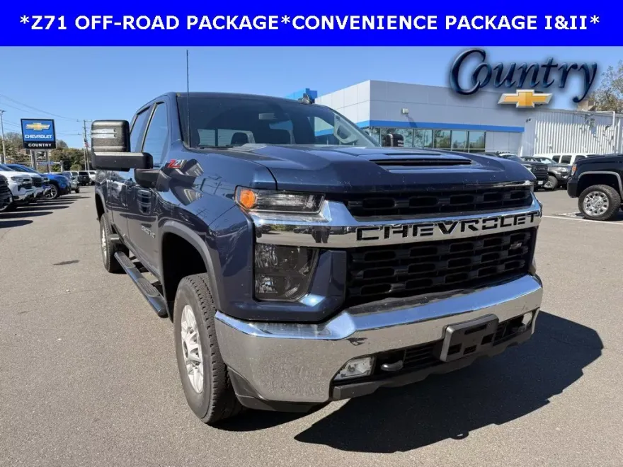 2022 Chevrolet Silverado 2500HD LT photo 1