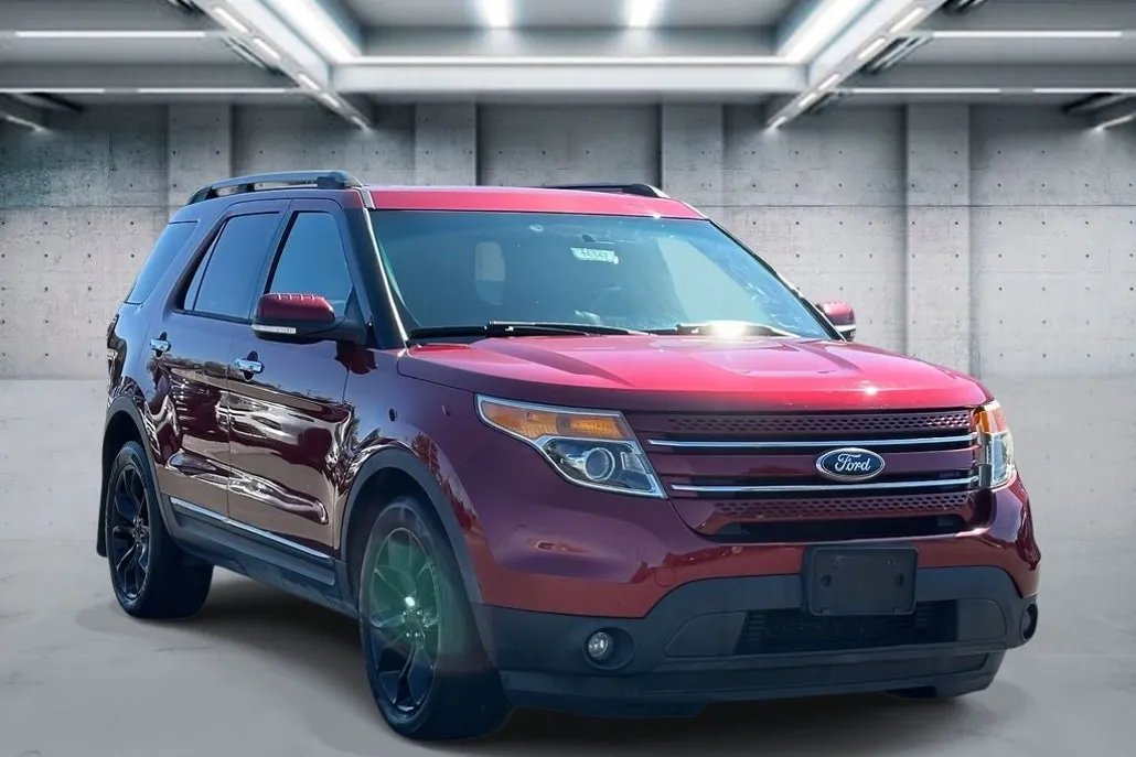 2015 Ford Explorer Limited photo 1