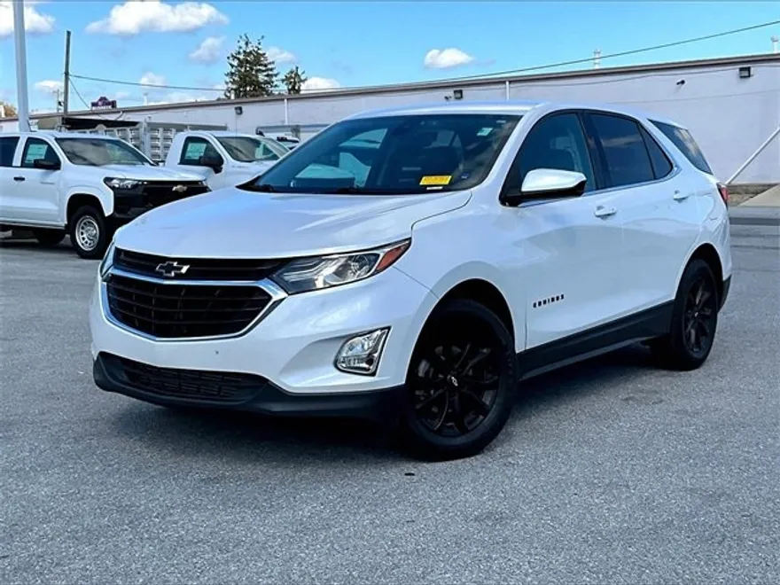 2020 Chevrolet Equinox LT photo 1