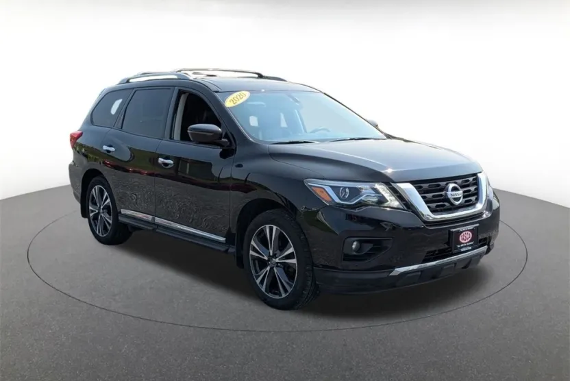 2020 Nissan Pathfinder Platinum photo 1