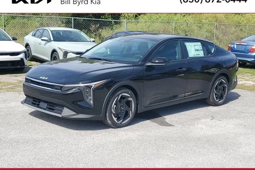 2025 Kia K4 EX photo 1