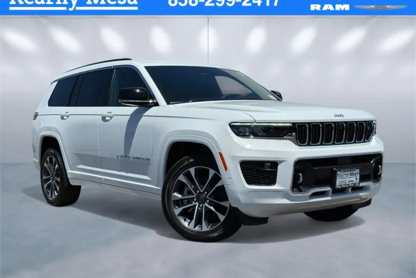 2025 Jeep Grand Cherokee Overland photo 1