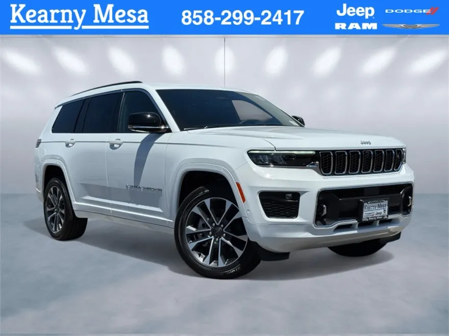 2025 Jeep Grand Cherokee Overland photo 1