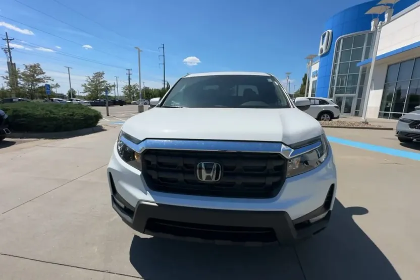 2025 Honda Ridgeline RTL photo 1