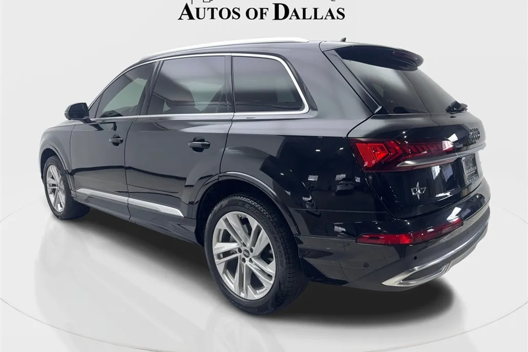 2022 Audi Q7 45 Premium photo 1