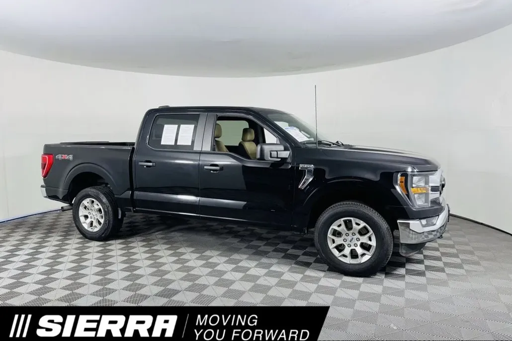 2023 Ford F-150 XLT photo 1