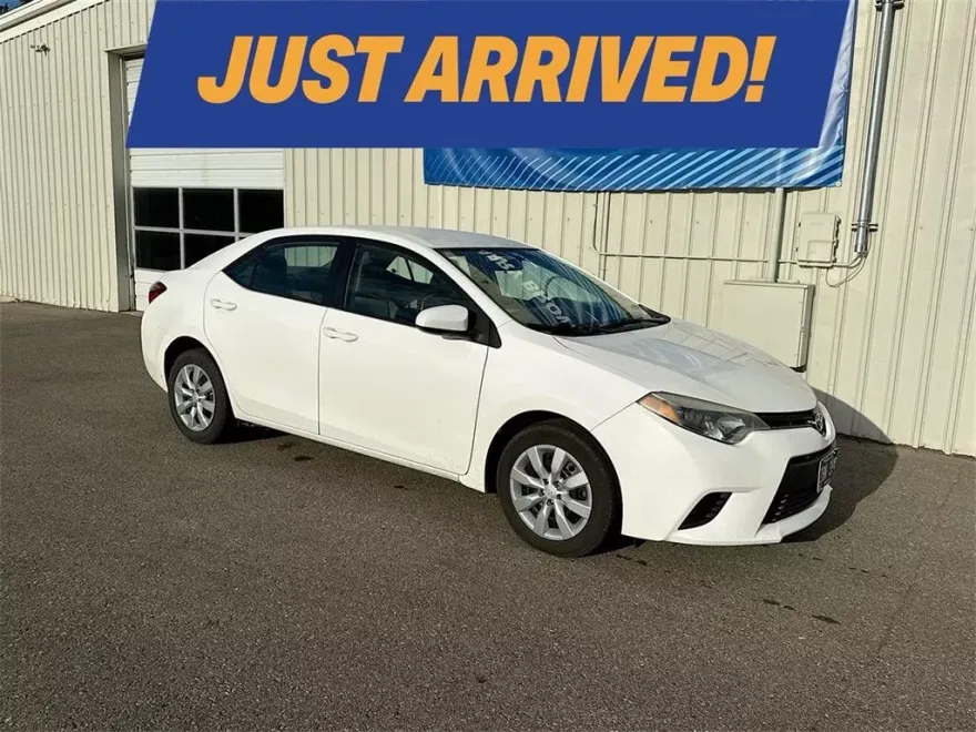 2014 Toyota Corolla L photo 1