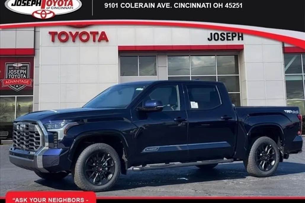 2025 Toyota Tundra Platinum photo 1