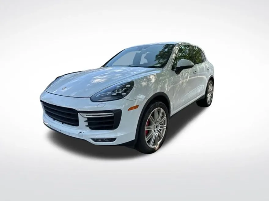 2015 Porsche Cayenne Turbo photo 1