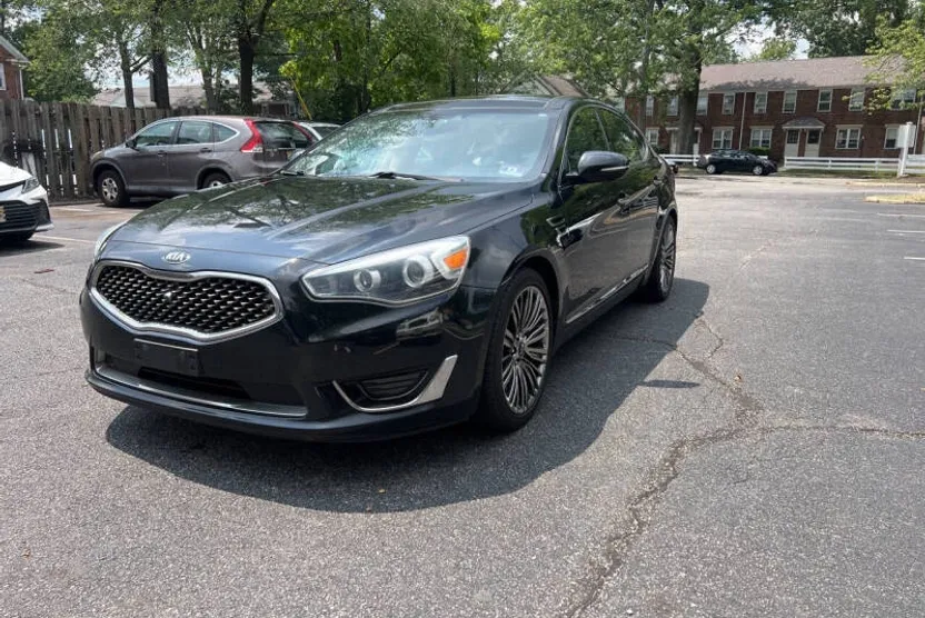 2015 Kia Cadenza Limited photo 1
