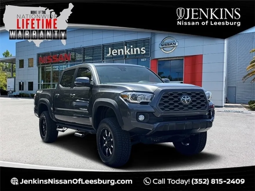 2020 Toyota Tacoma TRD V6 4x4 photo 1