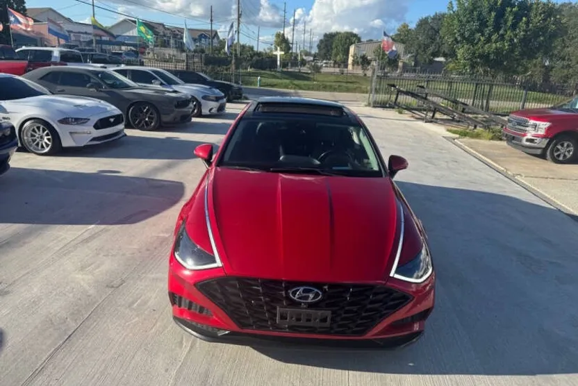 2020 Hyundai Sonata Limited photo 1