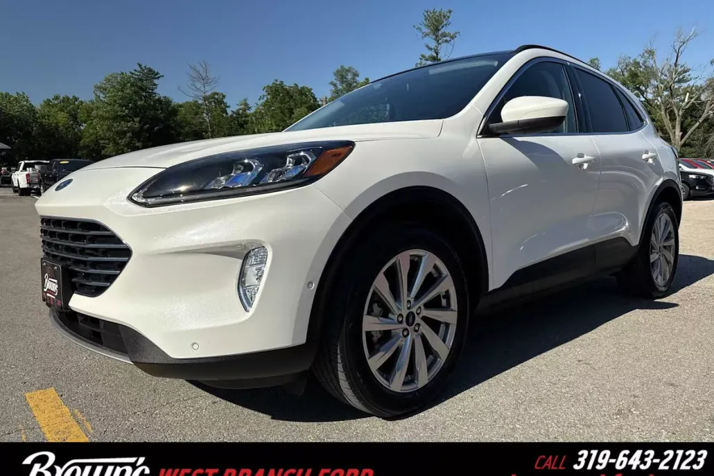 2022 Ford Escape Titanium photo 1