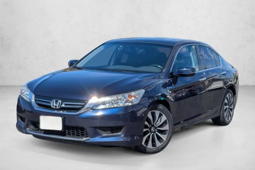 2015 Honda Accord Hybrid Touring photo 1