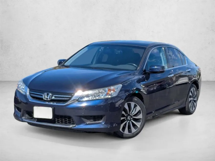 2015 Honda Accord Hybrid Touring photo 1