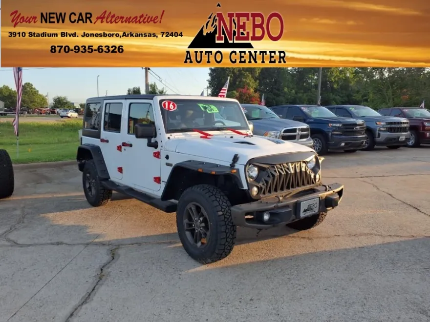 2016 Jeep Wrangler Unlimited Sahara Anniversary Edition photo 1