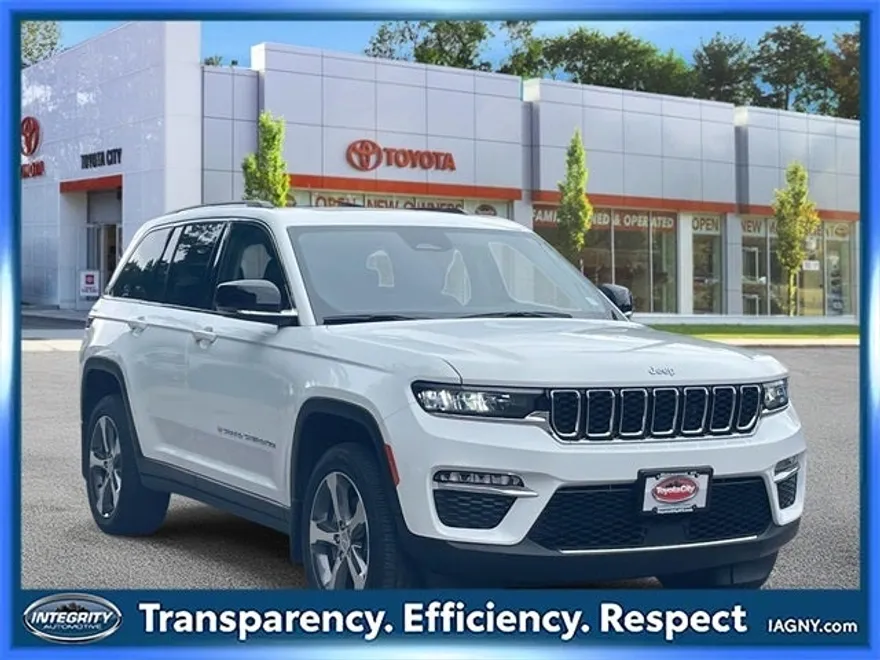 2023 Jeep Grand Cherokee 4xe photo 1