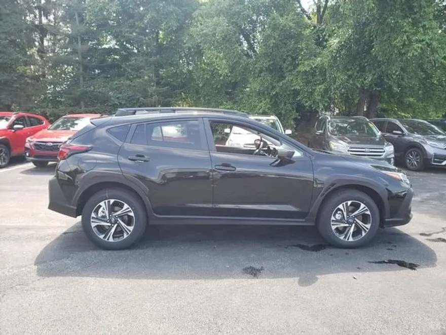 2025 Subaru Crosstrek Premium photo 1