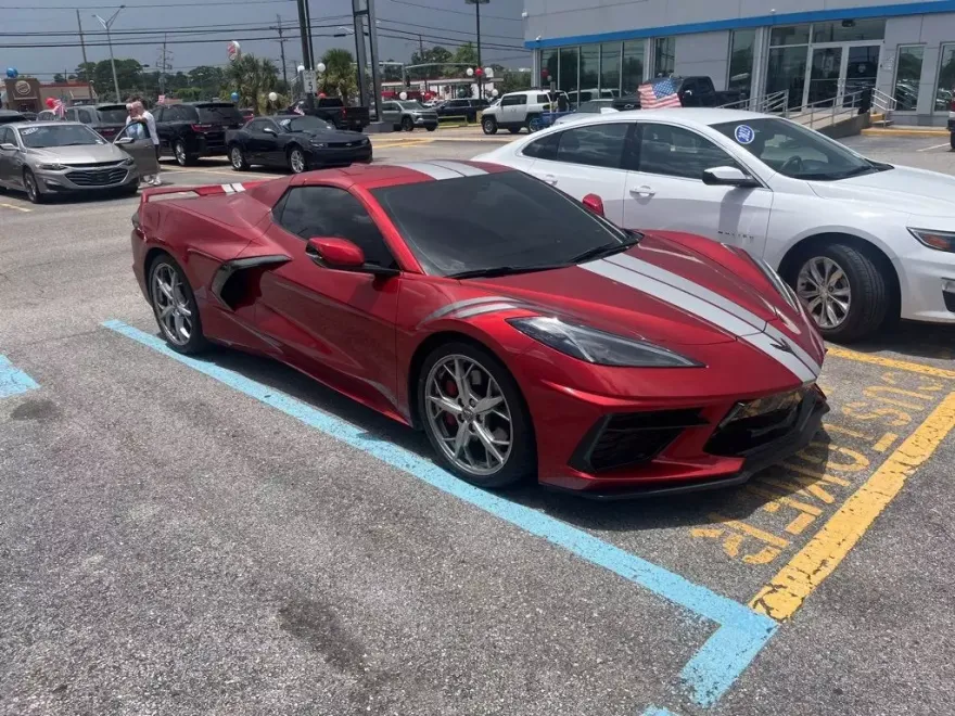 2022 Chevrolet Corvette Stingray 2LT photo 1