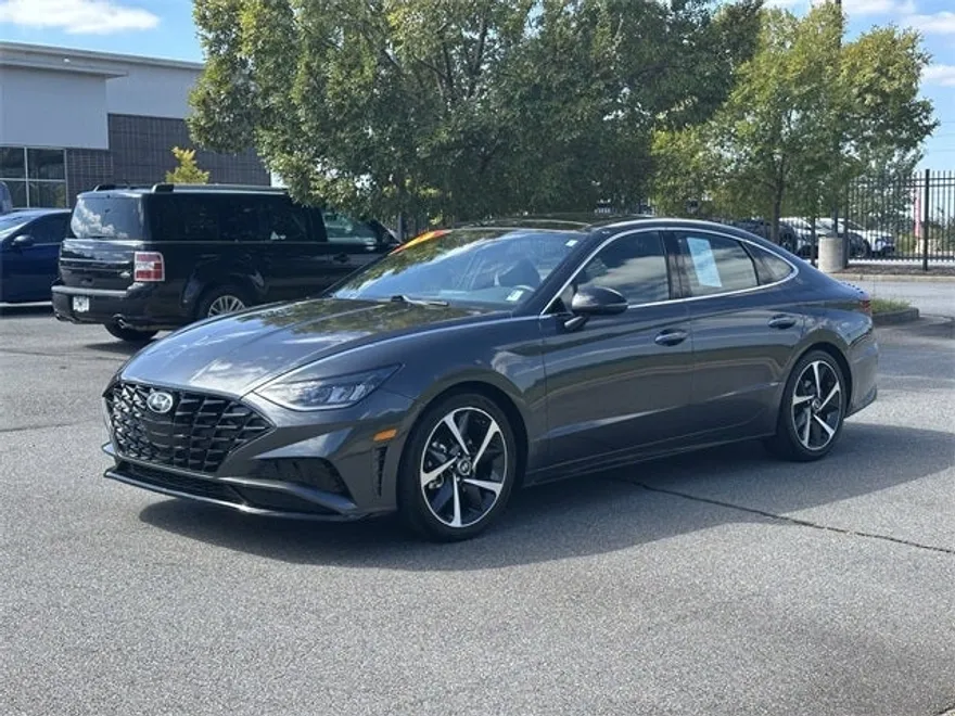 2023 Hyundai Sonata SEL Plus photo 1