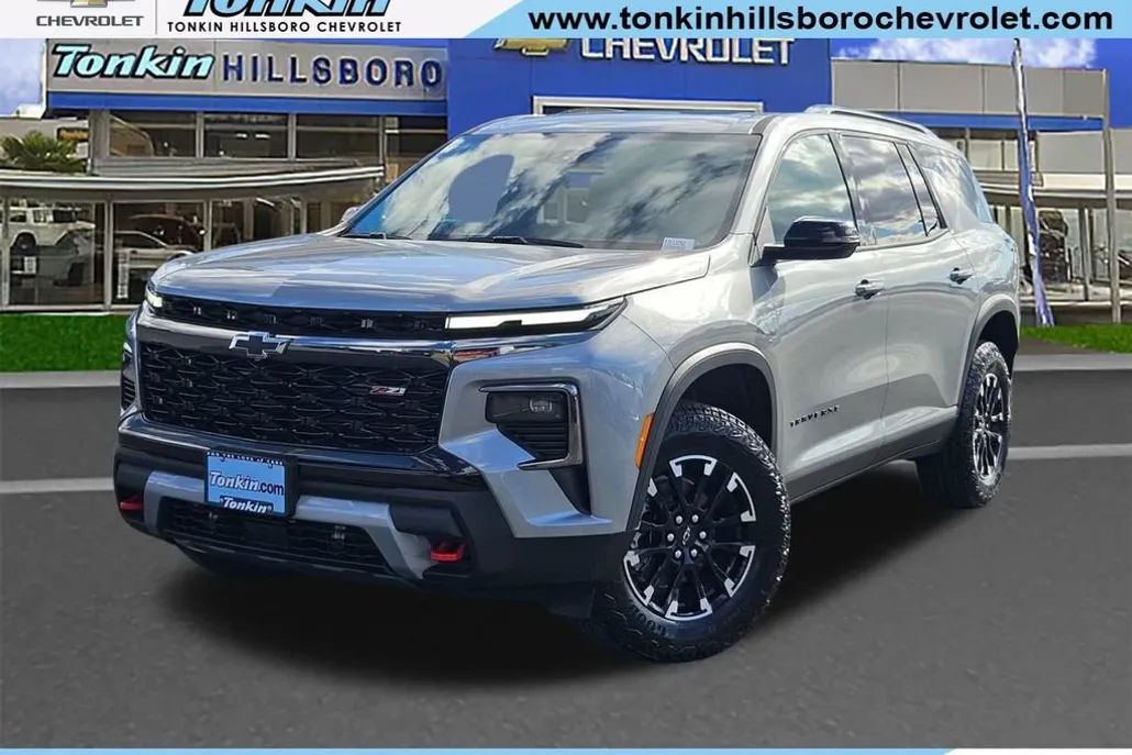2026 Chevrolet Traverse Z71 photo 1