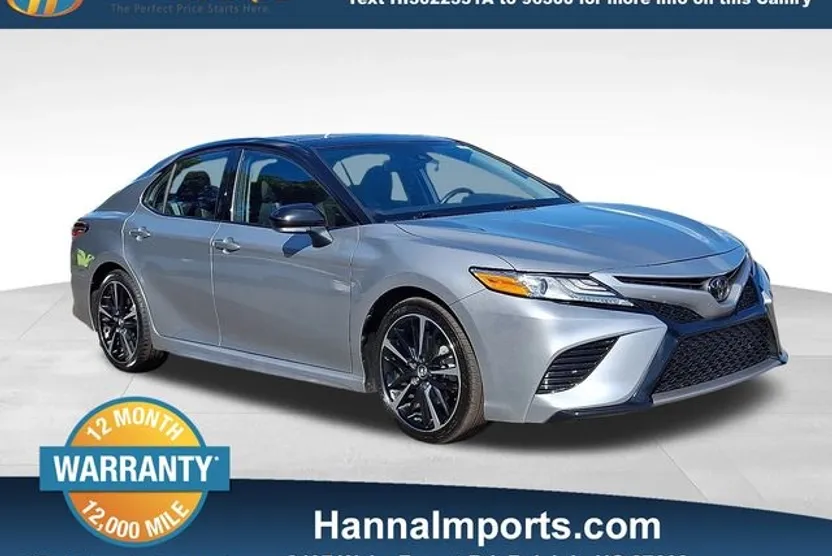 2020 Toyota Camry XSE photo 1