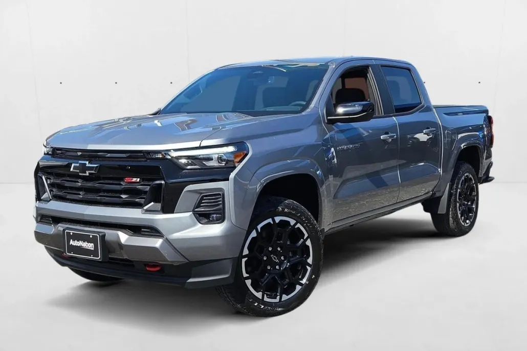 2026 Chevrolet Colorado Z71 photo 1