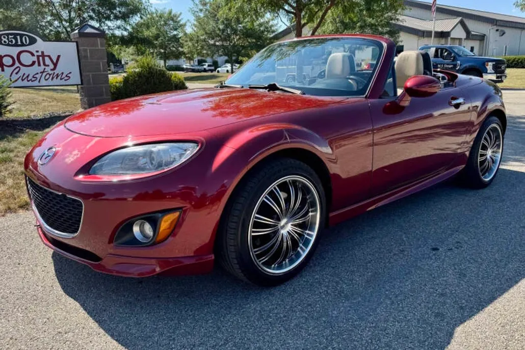 2012 Mazda MX-5 Miata Miata Grand Touring photo 1