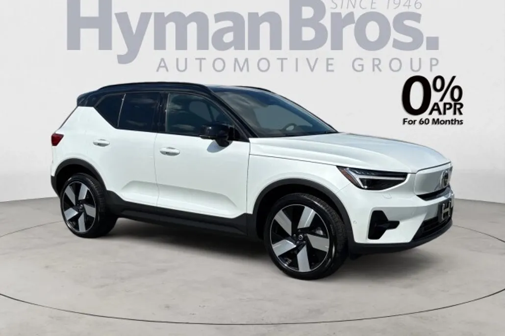 2023 Volvo XC40 Recharge Twin Ultimate photo 1