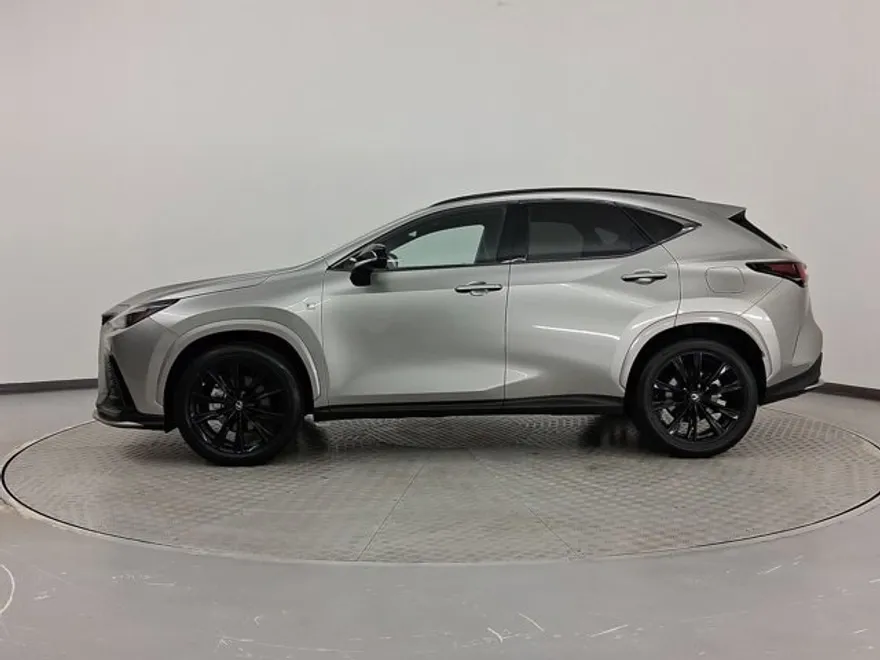 2022 Lexus NX 350 F SPORT Handling photo 1