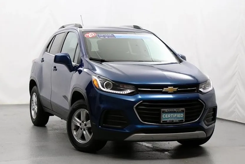 2020 Chevrolet Trax LT photo 1
