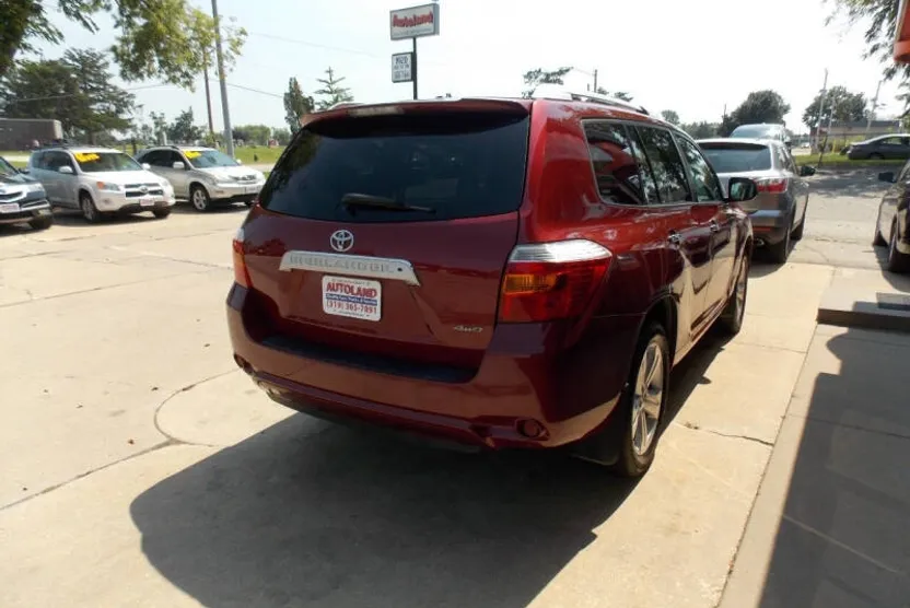 2010 Toyota Highlander Limited photo 1