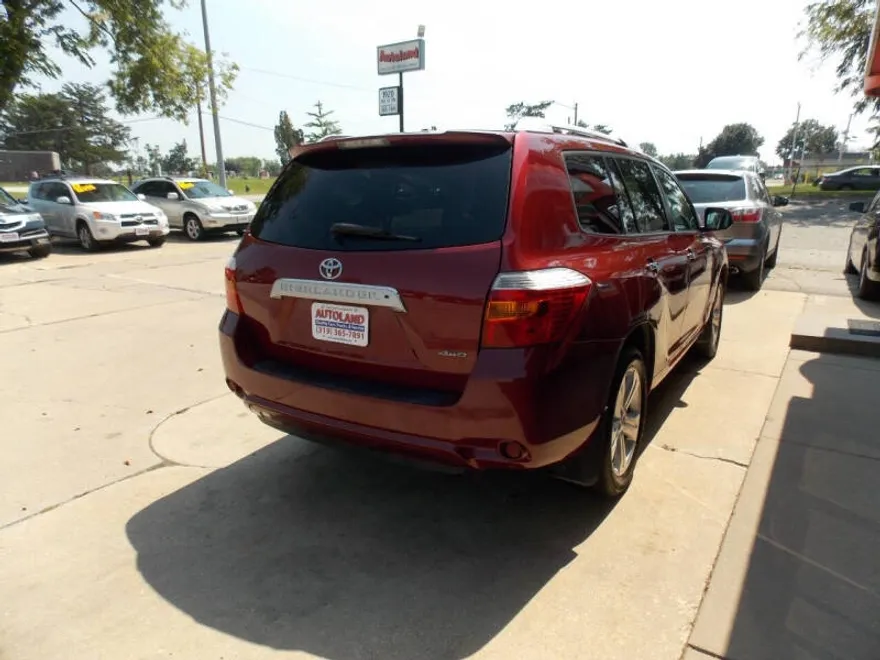 2010 Toyota Highlander Limited photo 1