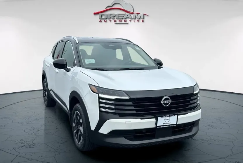 2025 Nissan Kicks SV photo 1