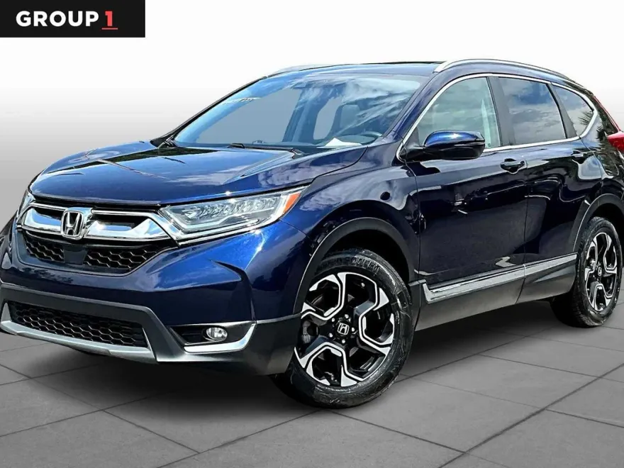 2017 Honda CR-V Touring photo 1