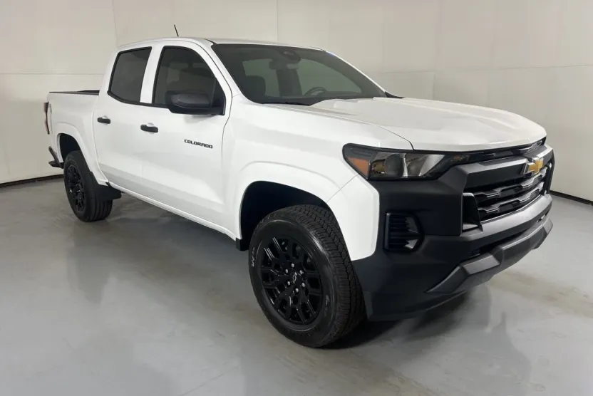2026 Chevrolet Colorado Work Truck photo 1