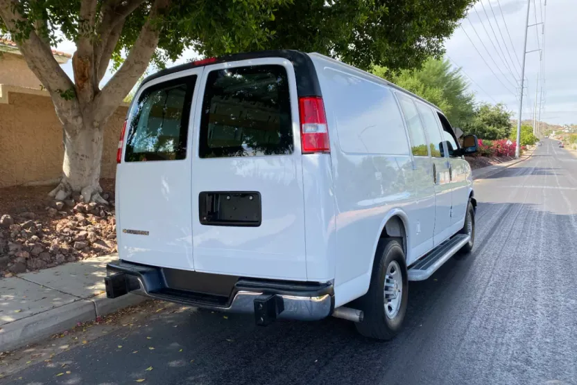 2023 Chevrolet Express Cargo Van 2500 photo 1