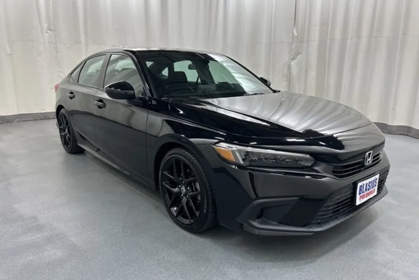 2022 Honda Civic Sport photo 1
