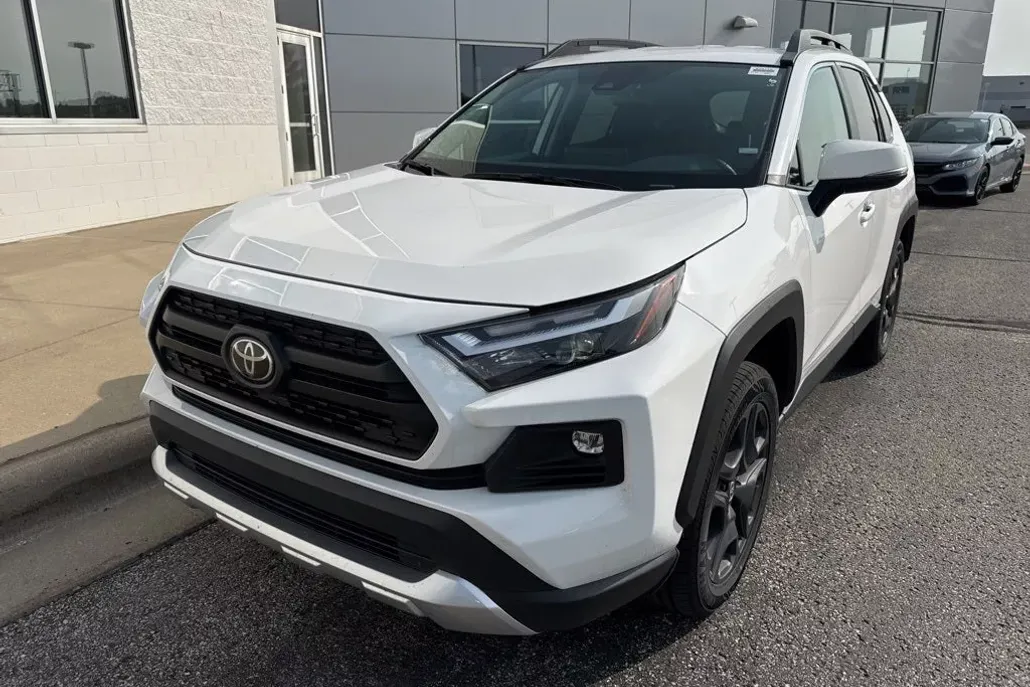 2024 Toyota RAV4 Adventure photo 1