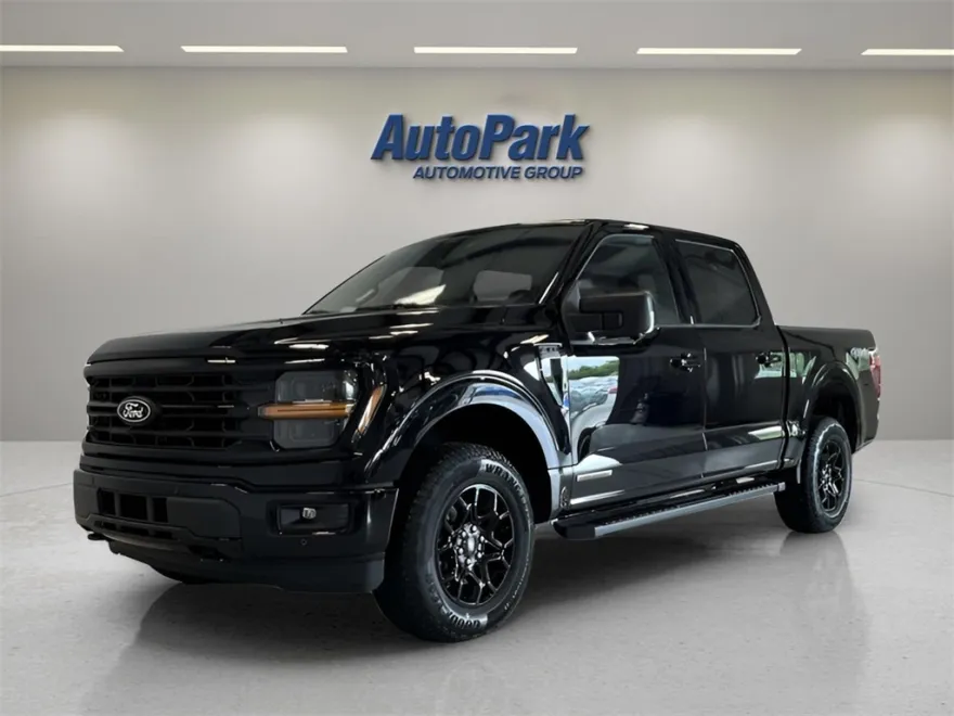 2025 Ford F-150 XLT photo 1