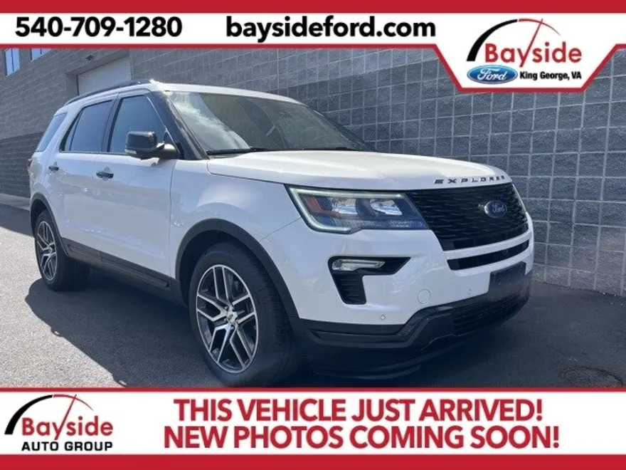 2018 Ford Explorer Sport photo 1