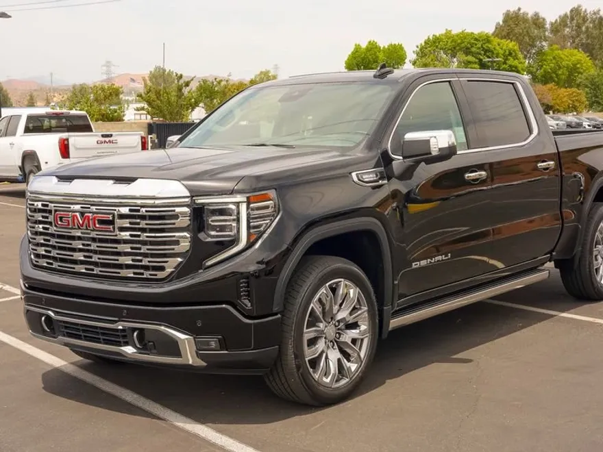 2026 Gmc Sierra 1500 Denali photo 1