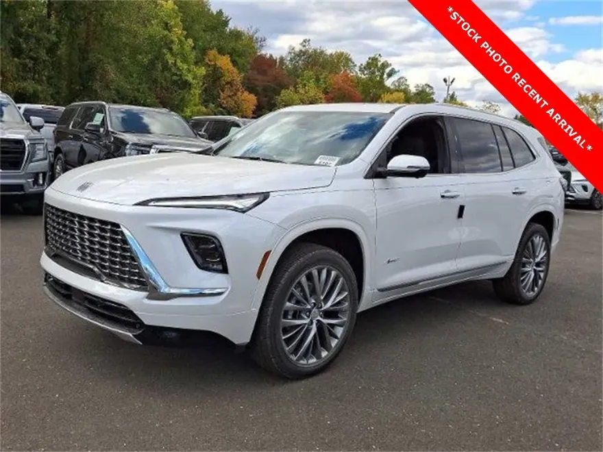 2026 Buick Enclave Sport Touring photo 1