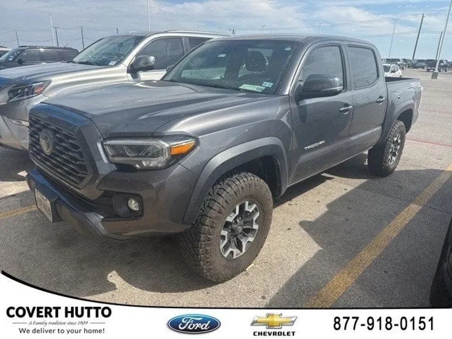 2021 Toyota Tacoma TRD Off-Road V6 photo 1