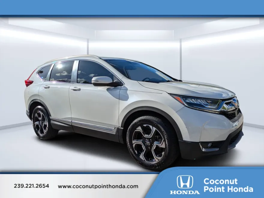 2018 Honda CR-V Touring photo 1
