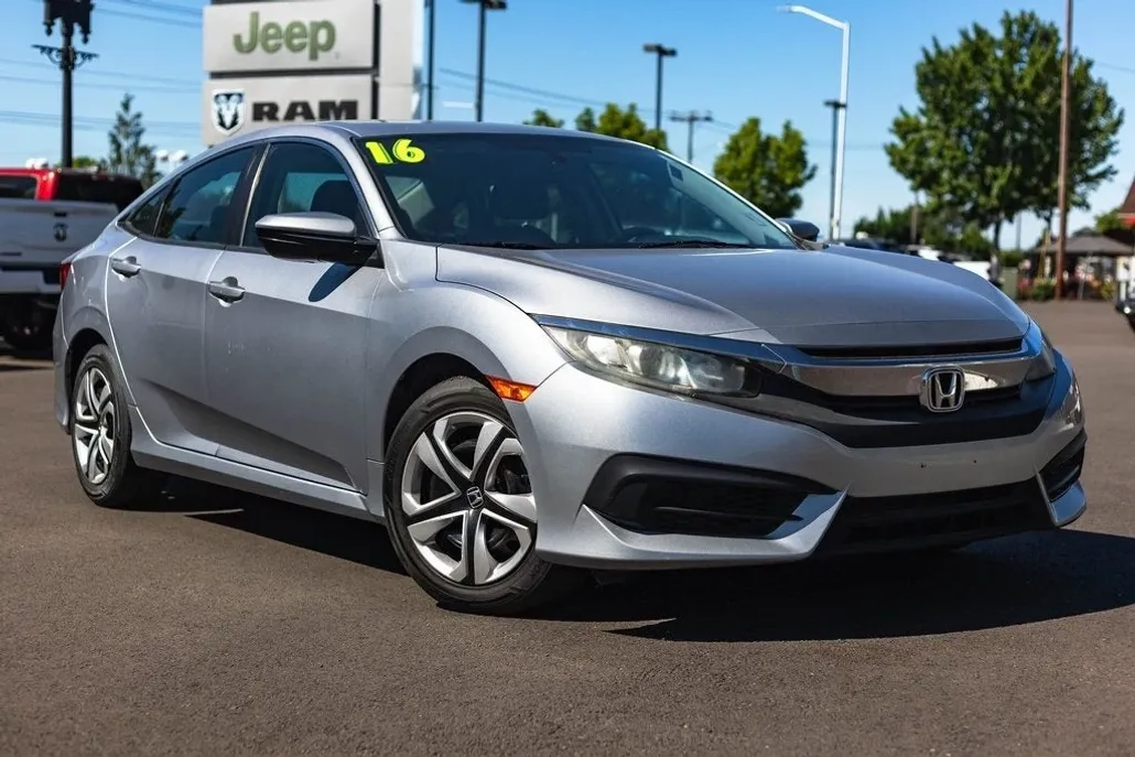 2016 Honda Civic LX photo 1