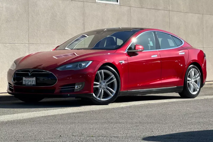 2016 Tesla Model S 85D photo 1